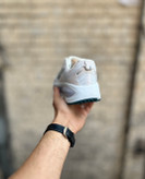 کتونی روزمره نایکی ومرو سفید سبز مناسب استایل روشن