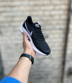 Nike Guide 10 2025 مشکی سفید یونیسکس با زیره نرم