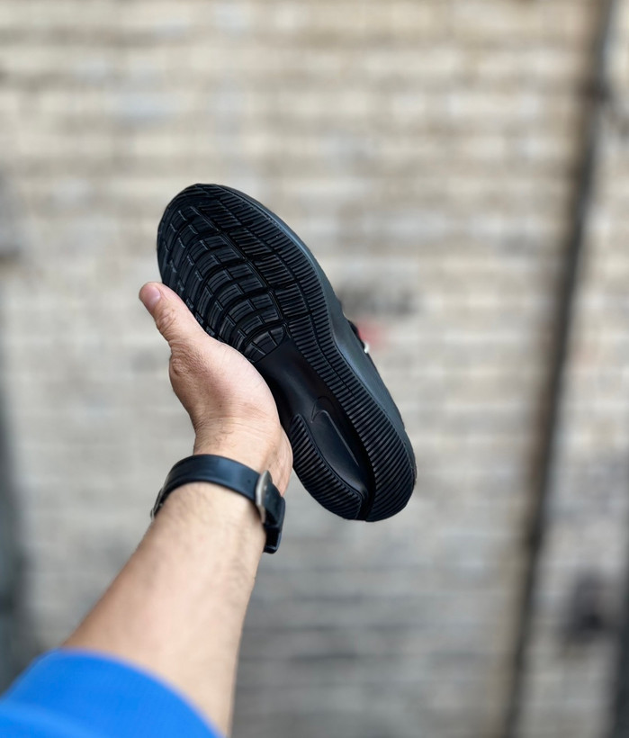 کفش اسپرت زنانه و مردانه نایکی گاید ۱۰ تمام مشکی