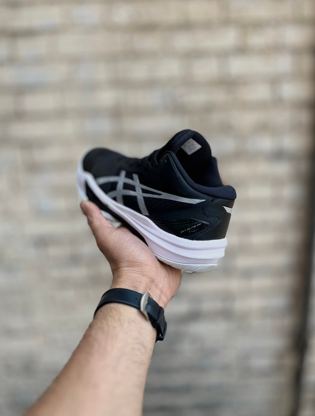 کفش والیبال اسیکس مشکی سفید با چسبندگی بالا