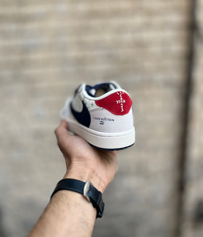 کفش جردن تراویس سفید مشکی مناسب استریتویر