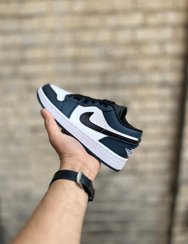 کتونی اسپرت ایر جردن ۱ مستر کوالیتی مدل ۲۰۲۵ رنگ سرمهای و سفید | Navy White سایز ۳۷ تا ۴۵