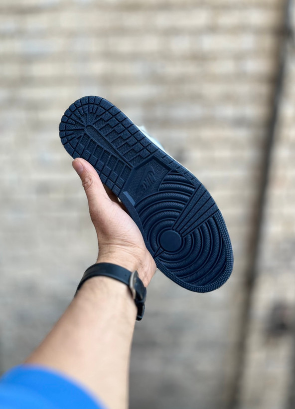 کتونی خاص Air Jordan 1 Denim مناسب استایل کژوال و روزمره