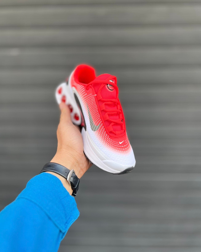 Nike Air Max DN White Red مناسب استایل اسپرت و روزمره