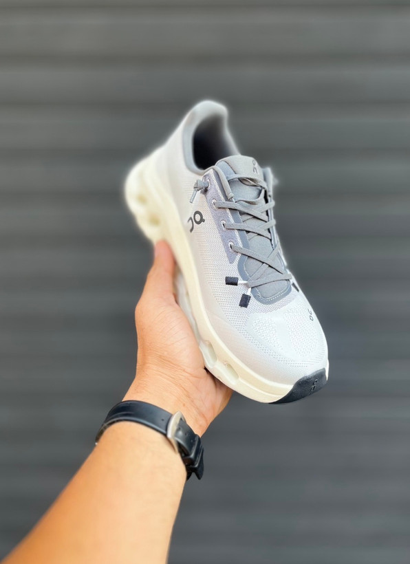 کفش On Running Cloud Tilt Grey مناسب خانمها و آقایان
