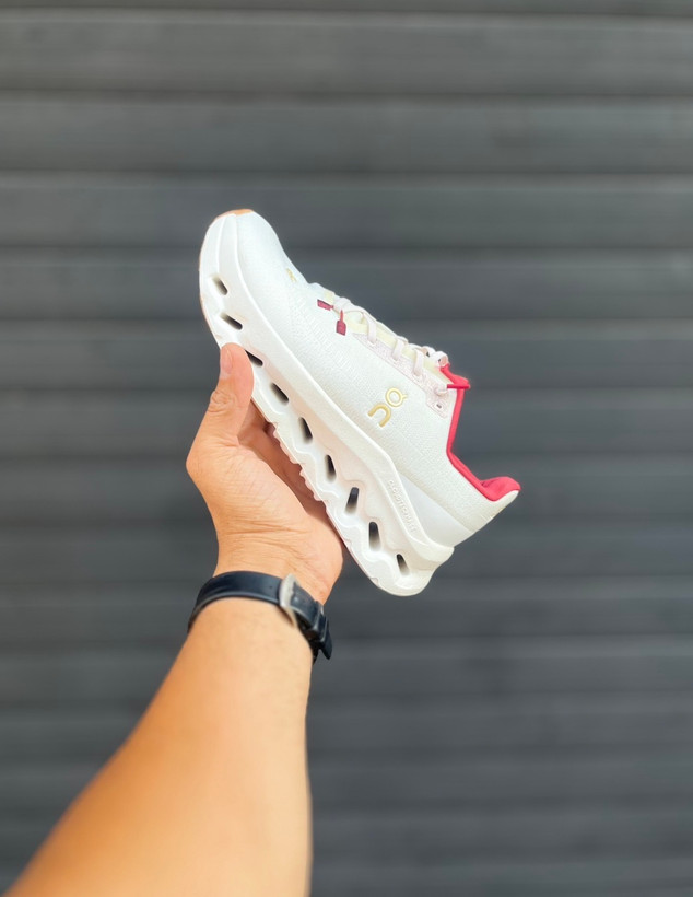 کفش On Running Cloud Tilt Red زنانه رنگ قرمز