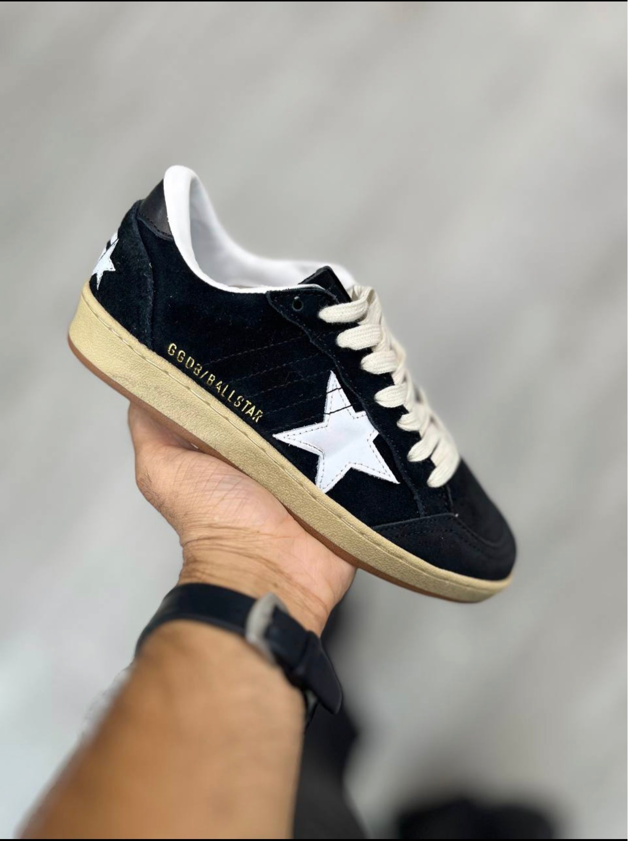 کتونی گلدن گوس بال استار مشکی سفید جیر Golden Goose Ball Star
